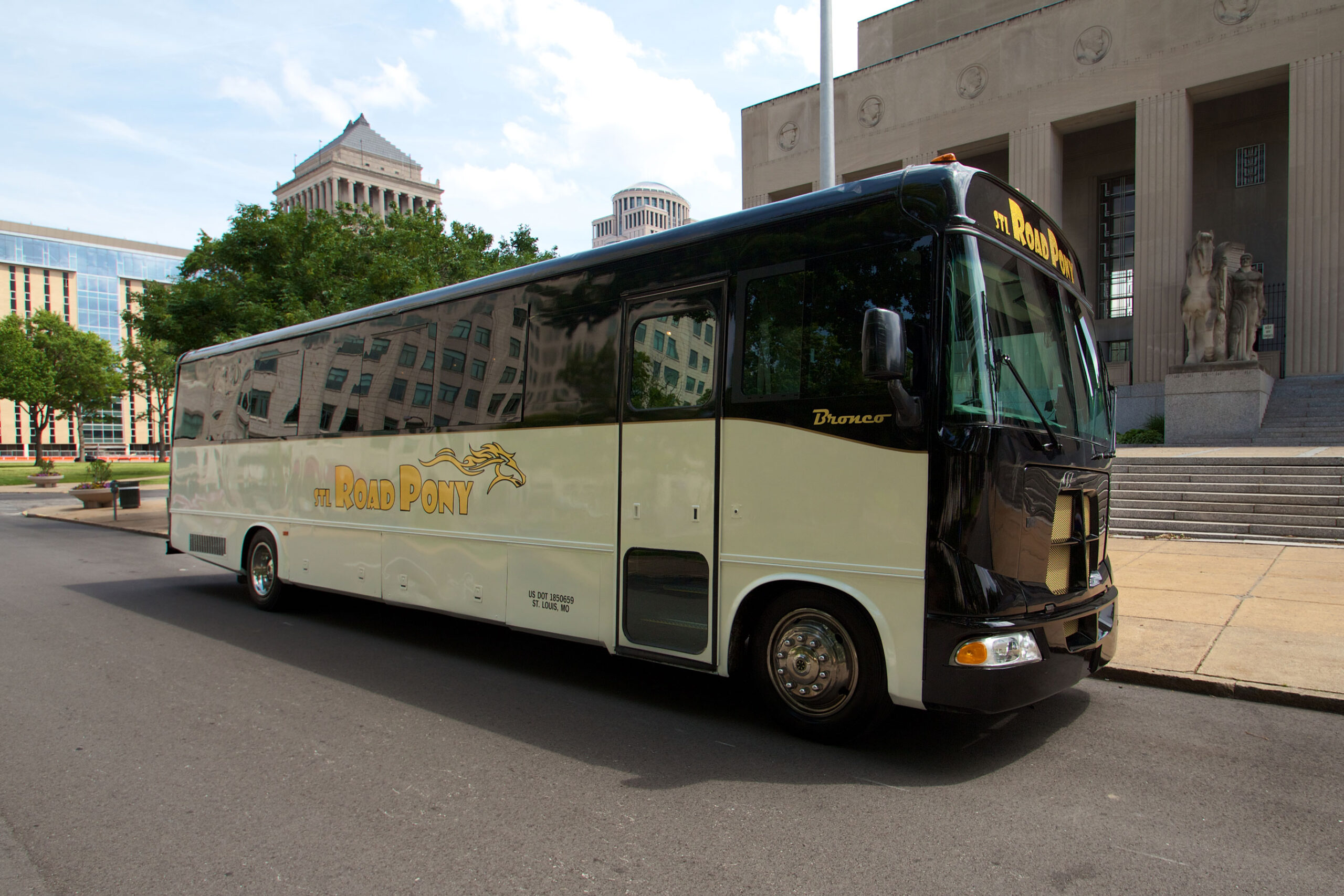 bronco in st.louis